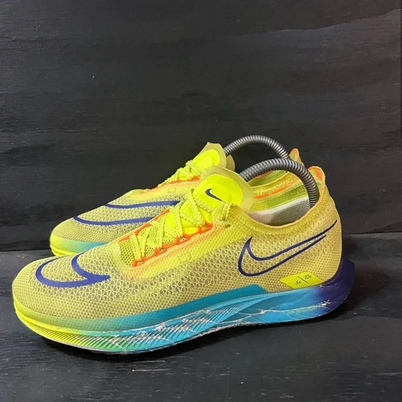 Nike ZoomX Streakfly Men’s Size 7 Fast Pack Volt Running Athletic Shoes - Picture 2 of 8